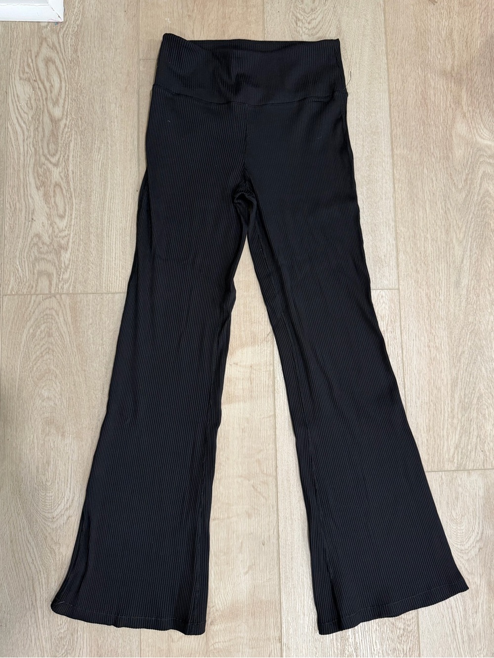 Aeropostale Black Ribbed Boot-Cut Pants